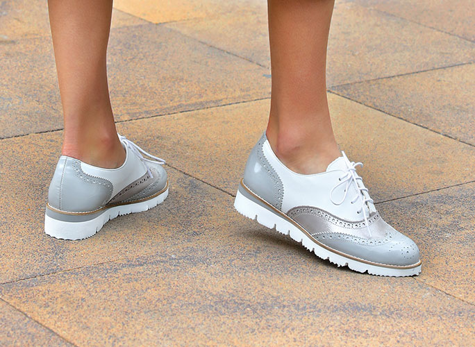 Light gray Oxford Shoes